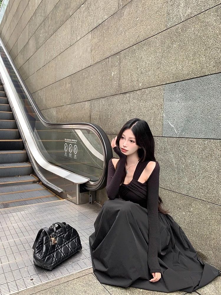 Grey off-shoulder long-sleeved dress for women, new autumn/winter style, French chic, slim fit, waist-cinching, A-line long skirt