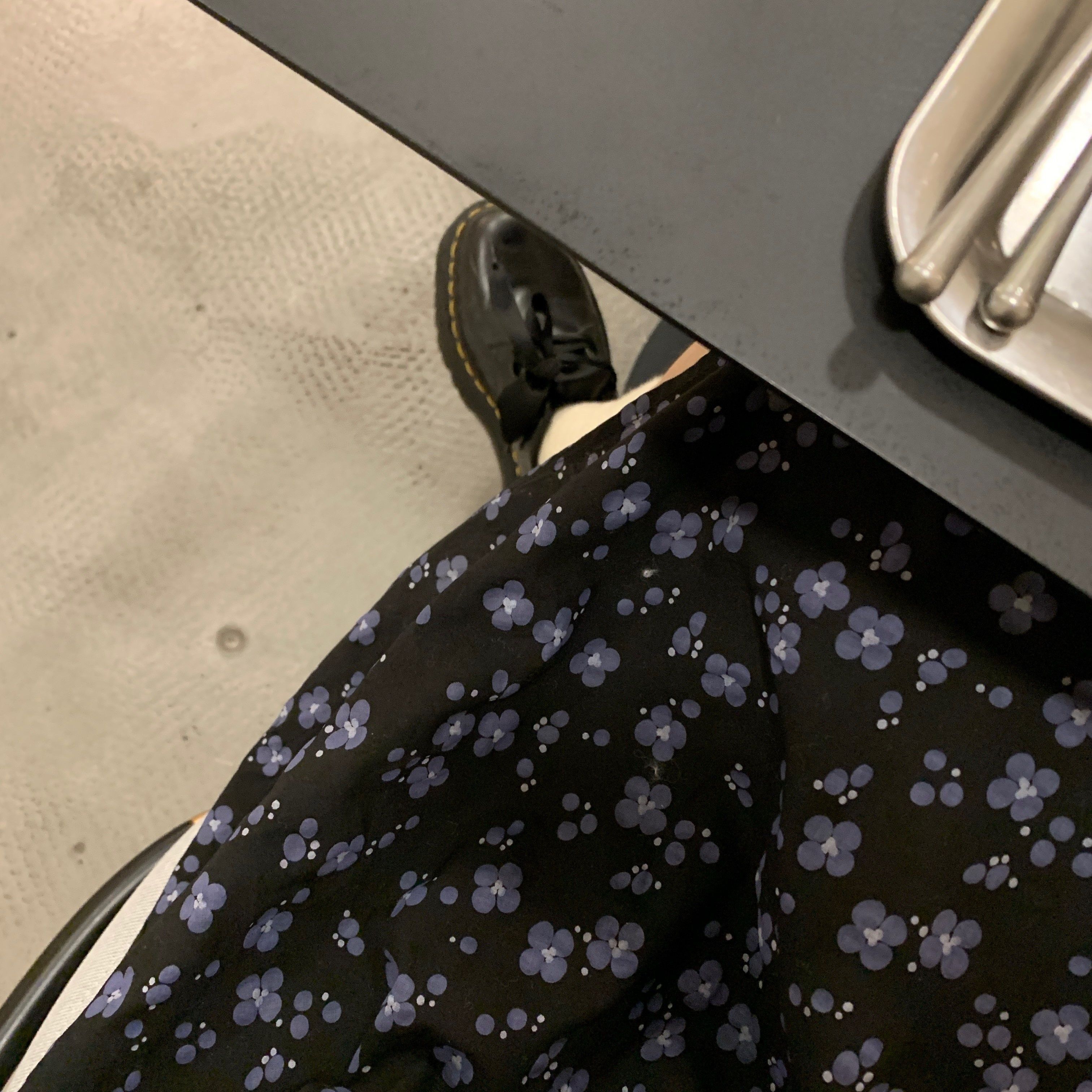 Black petite dress, 2024 new style, summer floral tea dress, French style, lisianthus, slim fit, Mori girl look.