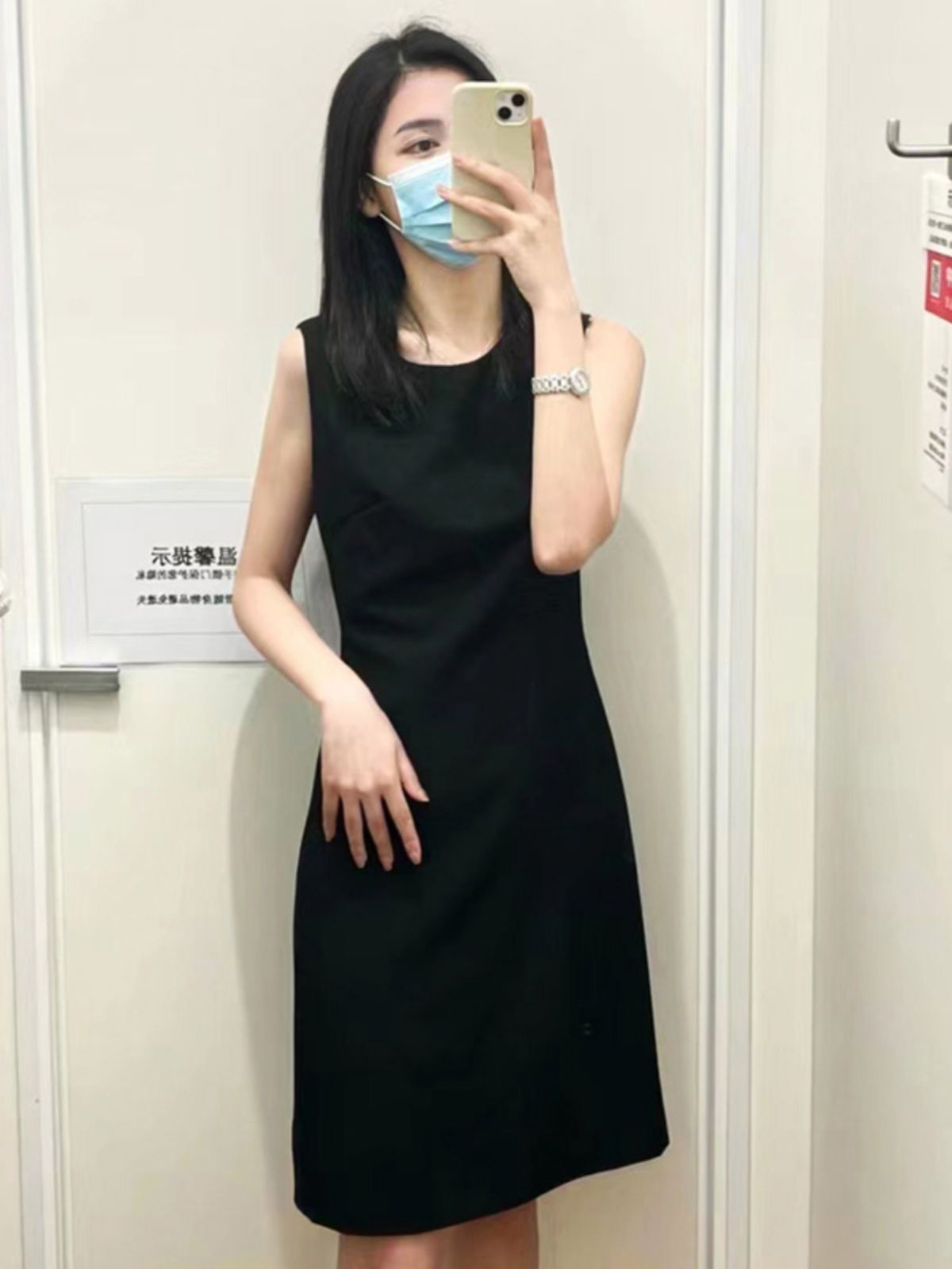 Hepburn Black Sleeveless Dress, Elegant and Suitable for Summer Commuting, Petite Figure, Slimming Waist, Little Black Dress