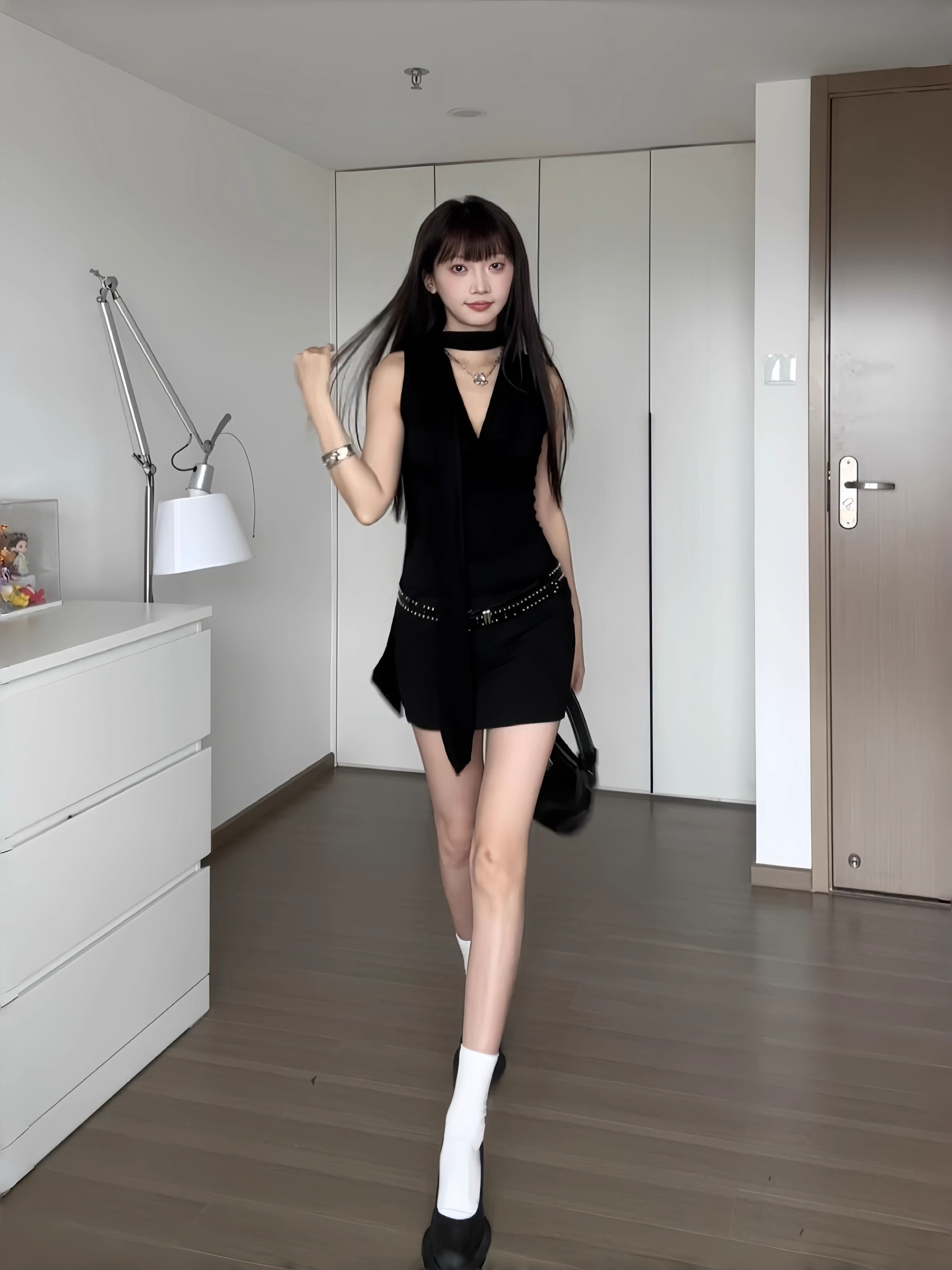 Women's Summer American Hot Girl Bodycon Little Black Dress Halter Neck Swing Neck Sexy Waist-cinching Black Dress