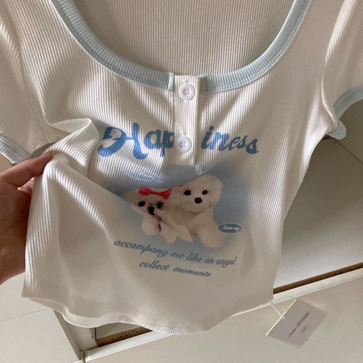 Sweet and spicy style women's T-shirt, new summer 2023, sexy slim fit, cropped short-sleeved t-shirt, short style, faux two-piece.