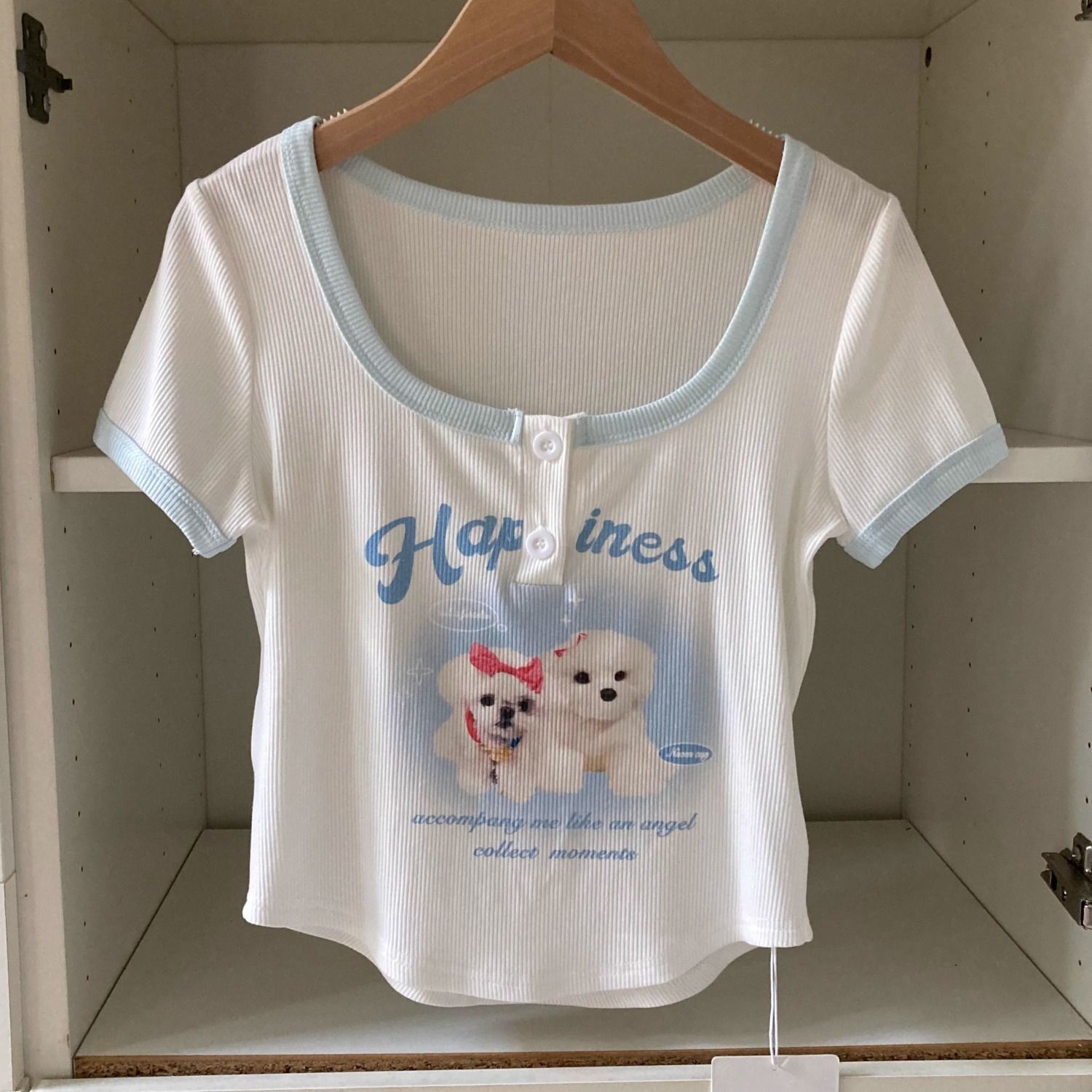 Sweet and spicy style women's T-shirt, new summer 2023, sexy slim fit, cropped short-sleeved t-shirt, short style, faux two-piece.