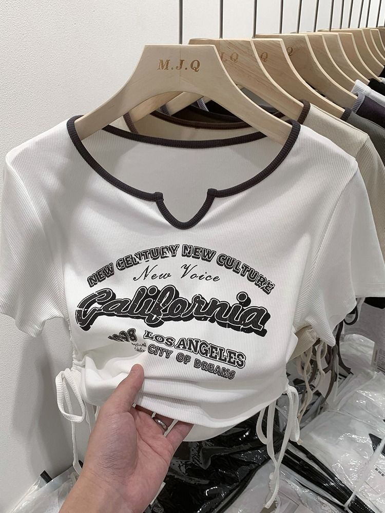 American retro letter print short-sleeved T-shirt for women, V-neck, drawstring design, new summer 2023 style.