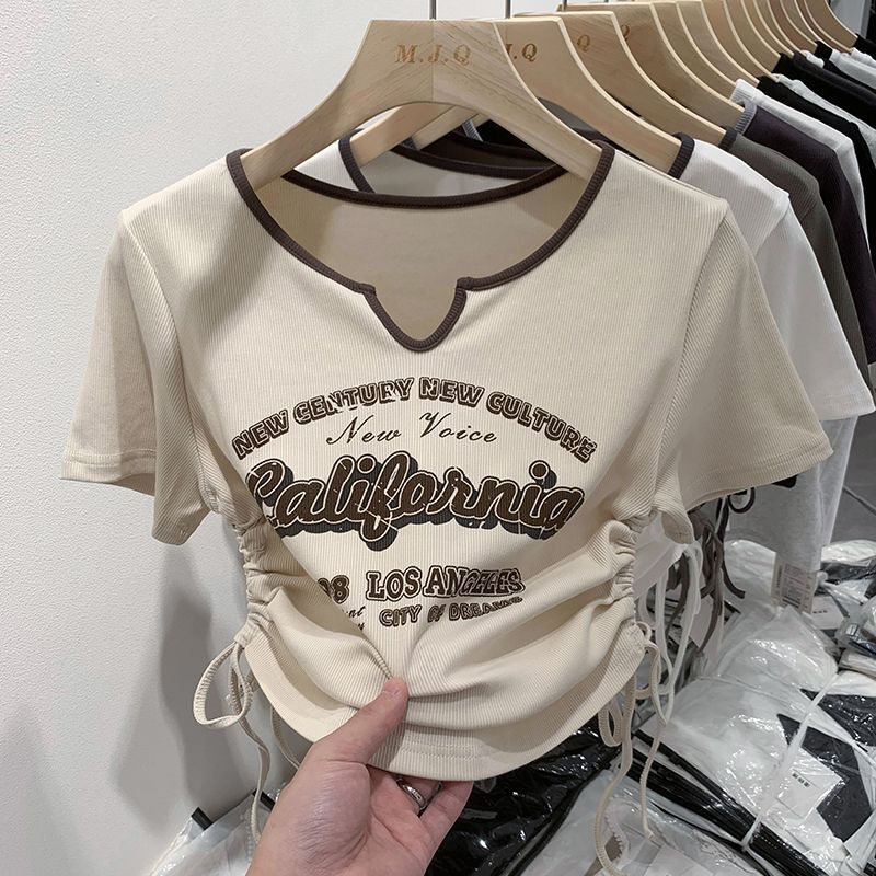 American retro letter print short-sleeved T-shirt for women, V-neck, drawstring design, new summer 2023 style.