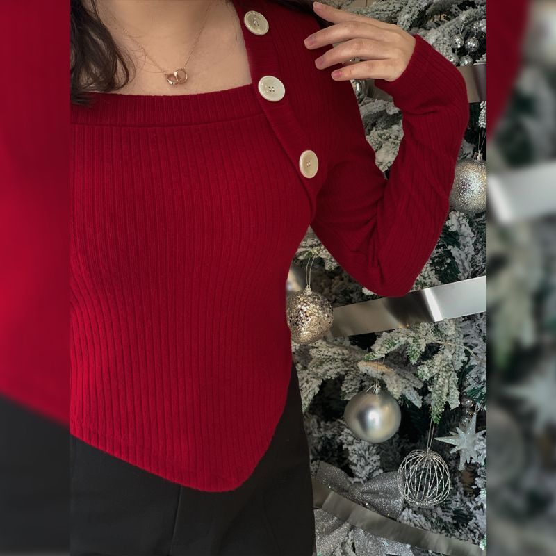 Audrey's Thick Edition Mary Jane Blouse - A Stylish Irregular Knit Top