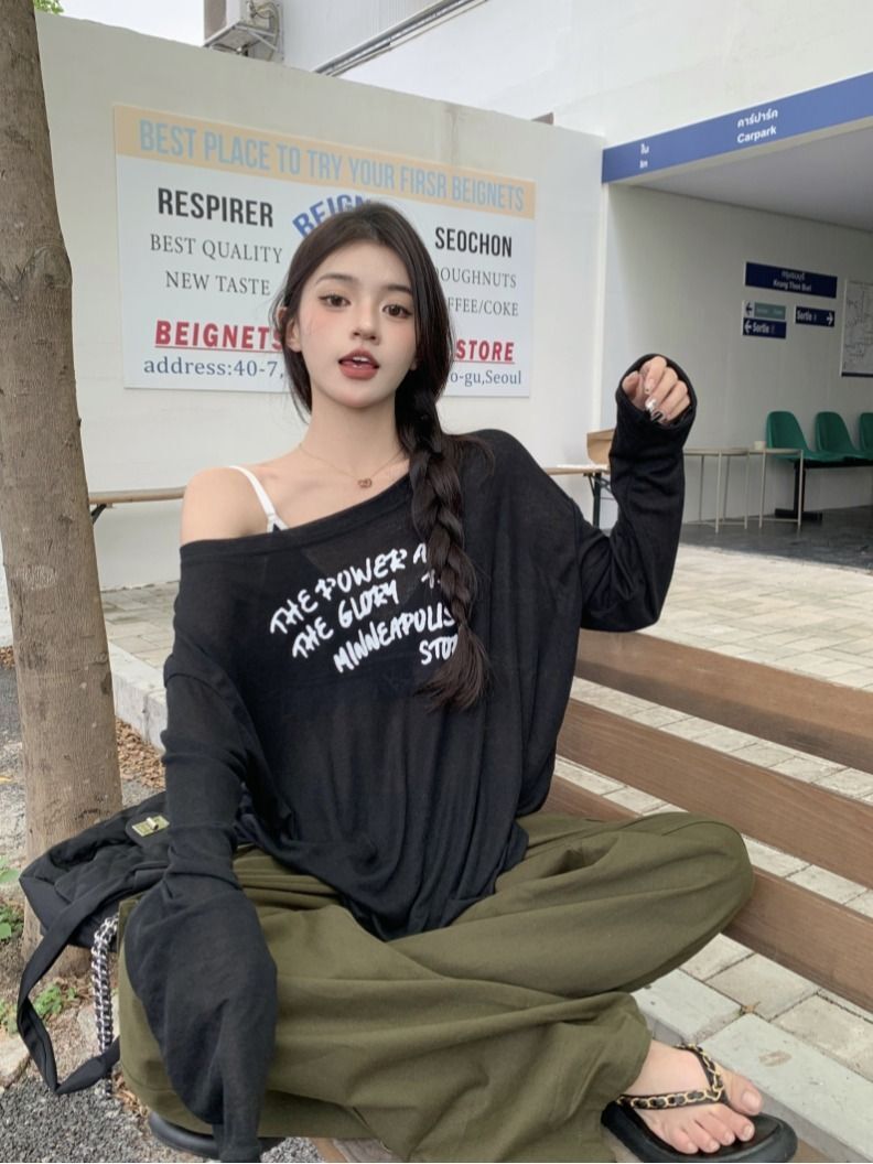 MR Original Style Letter Print Tencel Sunscreen T-Shirt for Women, Autumn, Loose Fit, Relaxed Style, Versatile Long Sleeve